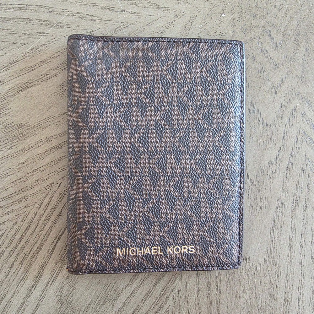 Michael Kors Jet Set Travel Brown Signature MK Passport Holder Wallet